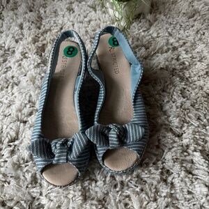 Women's peep-toe Restricted Blue Striped Knot Peep-Toe Slingback Sandals sandals